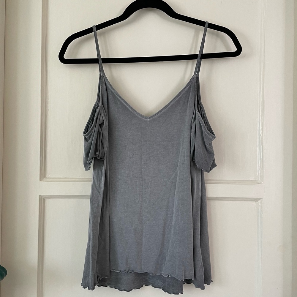 AEO Soft & Sexy Cold Shoulder Top, size S